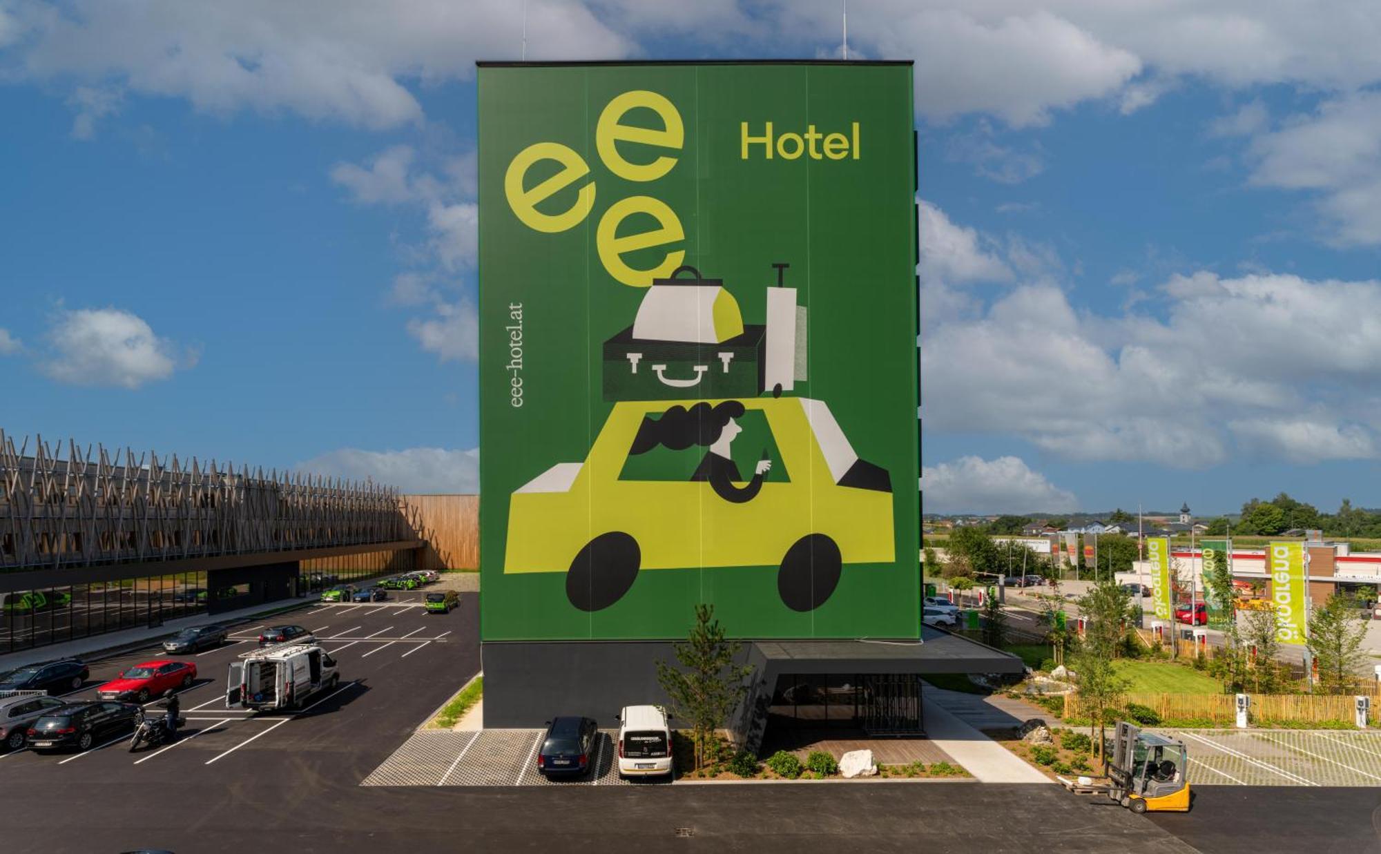 Eee Hotel Eberstalzell Екстериор снимка