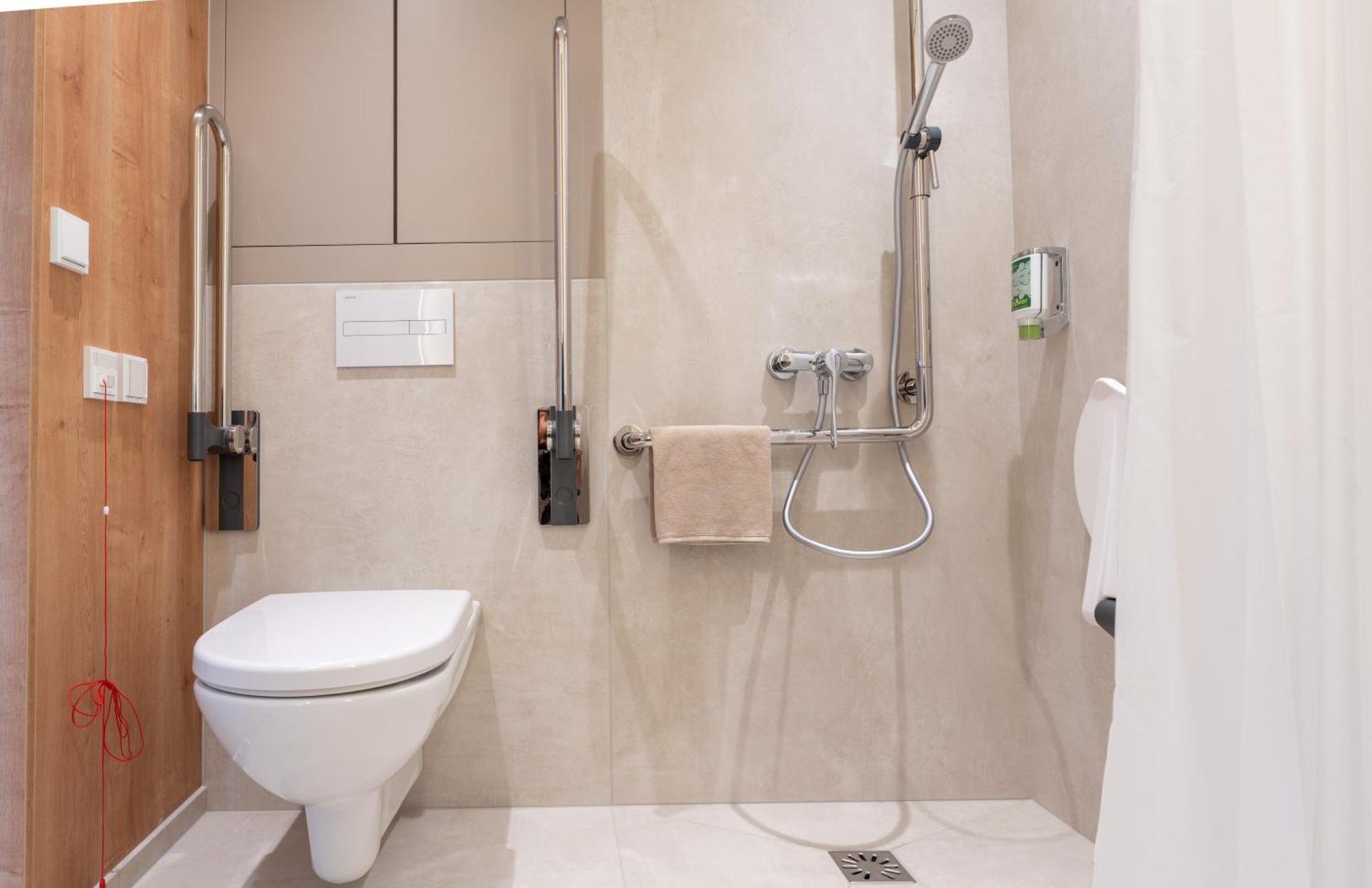 Eee Hotel Eberstalzell Екстериор снимка
