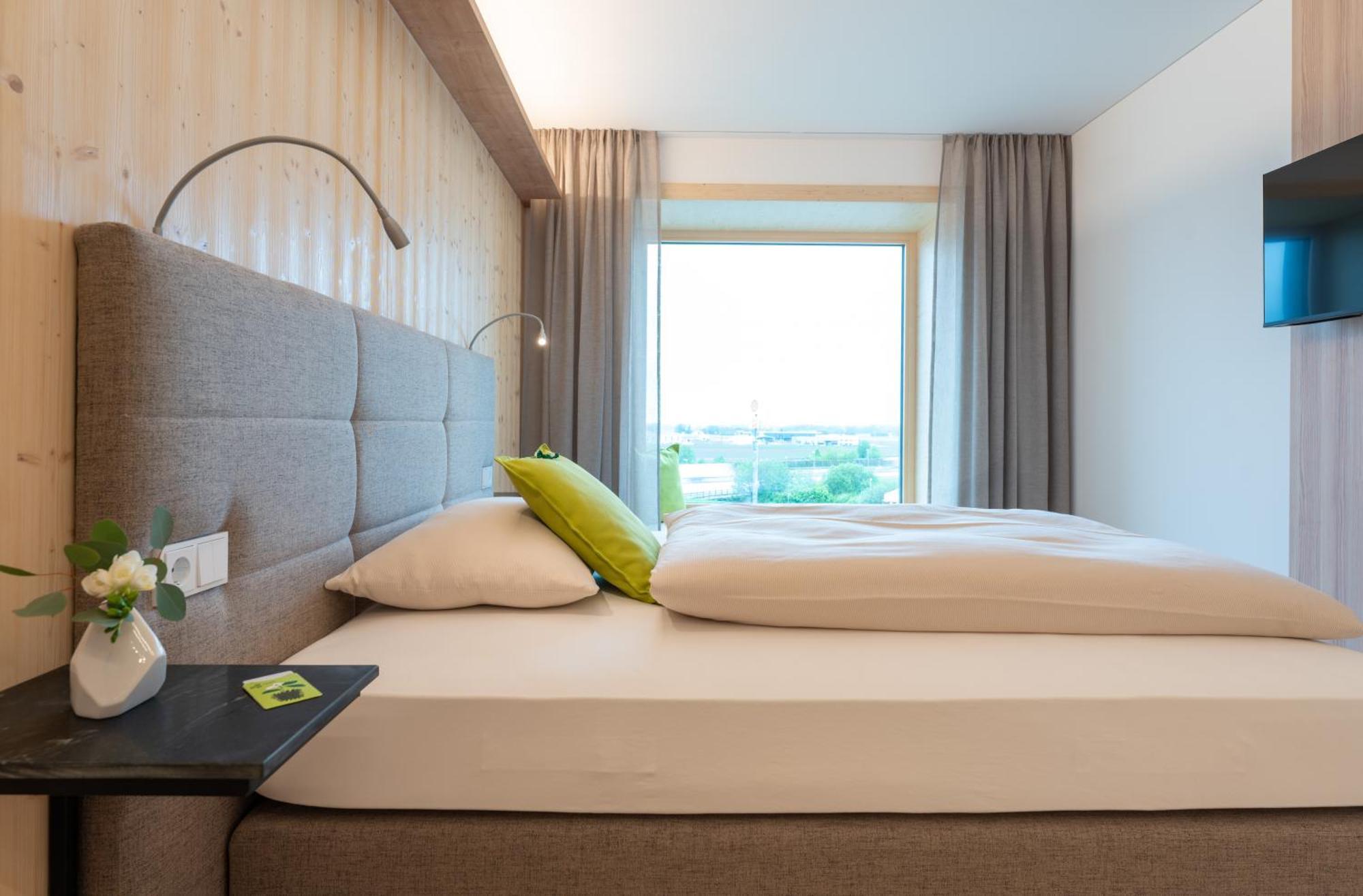 Eee Hotel Eberstalzell Екстериор снимка